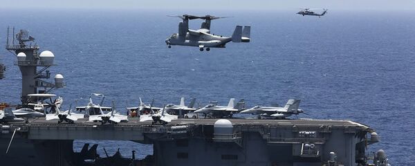 Američki nosač aviona Abraham Linkoln. - Sputnik Srbija