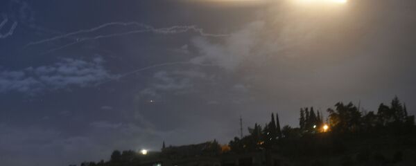 Израелско ракетирање Сирије - Sputnik Србија