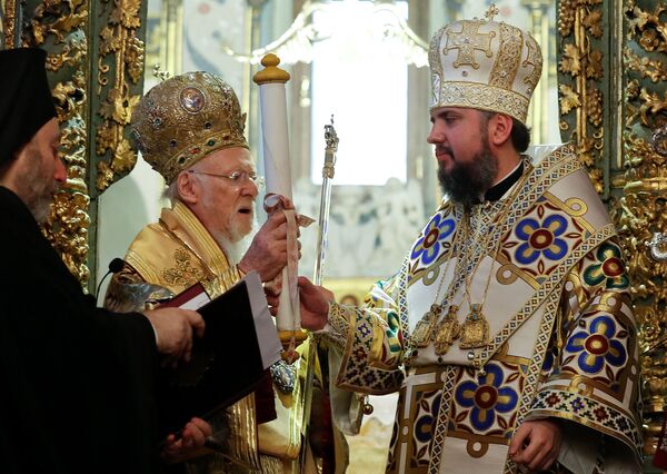 Preti li Grčkoj crkvi raskol zbog stavova o ukrajinskim raskolnicima Preti li Grčkoj crkvi raskol zbog stavova o ukrajinskim raskolnicima - Sputnik Srbija