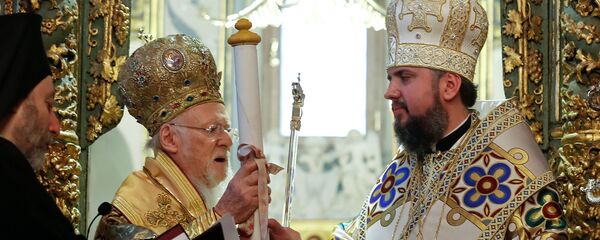 Васељенски патриарх Вартоломеј и митрополит Епифаниј у Истанбулу Васељенски патриарх Вартоломеј и митрополит Епифаниј у Истанбулу - Sputnik Србија