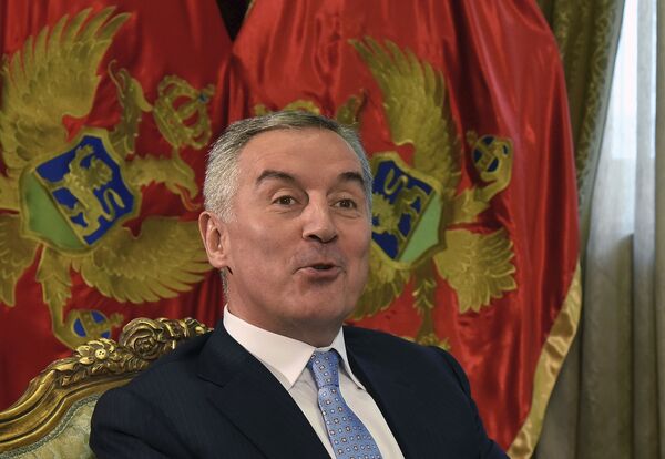 Фијаско Миловог блицкрига: Црна Гора добила јак „прут по прстима“ од Европе Фијаско Миловог блицкрига: Црна Гора добила јак „прут по прстима“ од Европе - Sputnik Србија