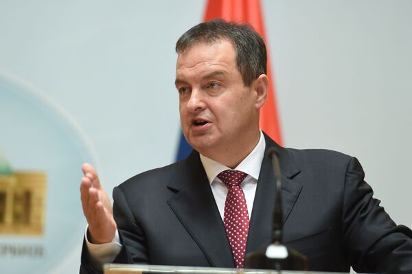 Dačić: Žrtve Drugog svetskog rata se nipošto ne smeju relativizovati Dačić: Žrtve Drugog svetskog rata se nipošto ne smeju relativizovati - Sputnik Srbija