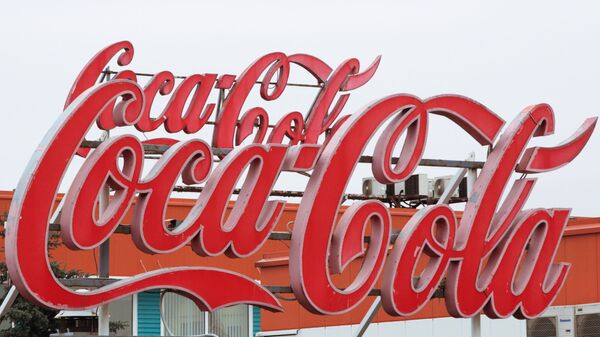 Запуск новых производственных линий завода Coca-Cola в Санкт-Петербурге - Sputnik Србија