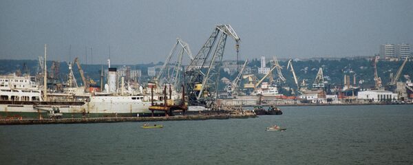 Morska luka Mariupolj Morska luka Mariupolj - Sputnik Srbija