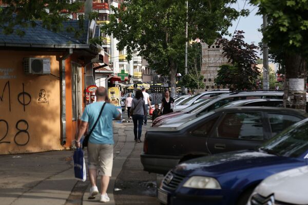Дан кад је НАТО умарширао на Космет: Приштина пирује, север стрепи (видео, фото) Дан кад је НАТО умарширао на Космет: Приштина пирује, север стрепи (видео, фото) - Sputnik Србија