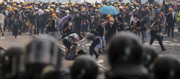 Протест у Хонгконгу - Sputnik Србија