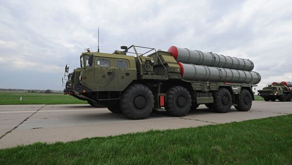 Ruski protivvazdušni lanserni sistemi S-400 u Rostovu na Donu - Sputnik Srbija