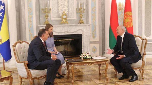 Milorad Dodik sa Aleksandrom Lukašenkom na sastanku u Minsku, arhivska fotografija - Sputnik Srbija