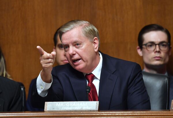 Конгрес извео најснажнији удар на Трампа, али Бела кућа има свој адут Конгрес извео најснажнији удар на Трампа, али Бела кућа има свој адут - Sputnik Србија