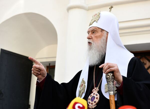 Drobljenje pravoslavlja: Rodila se i treća crkva u Ukrajini, a to nije kraj... Drobljenje pravoslavlja: Rodila se i treća crkva u Ukrajini, a to nije kraj... - Sputnik Srbija