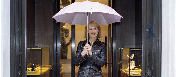 Е. Џин Керол  - Sputnik Србија