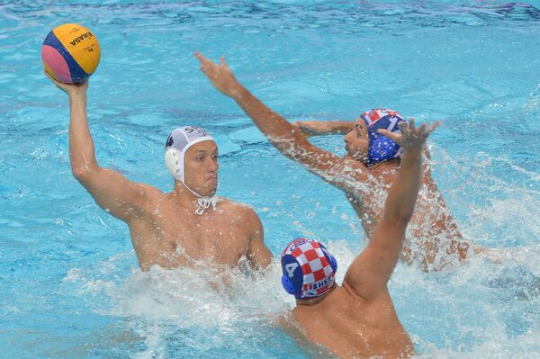 Када ћемо опет гледати тенис, фудбал, кошарку: Утврђено који спортови носе највећи ризик од заразе - Sputnik Србија