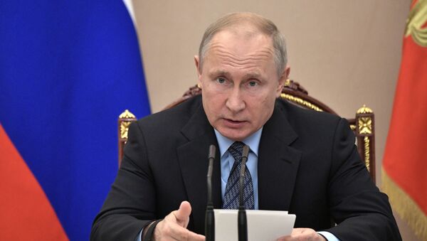 Predsednik Rusije Vladimir Putin na zasedanju Komisije za vojno-tehničku saradnju Rusije sa inostranstvom - Sputnik Srbija