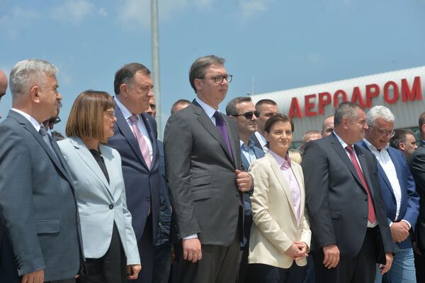 Србија добила нови аеродром: Отворена „Морава“ код Краљева Србија добила нови аеродром: Отворена „Морава“ код Краљева - Sputnik Србија