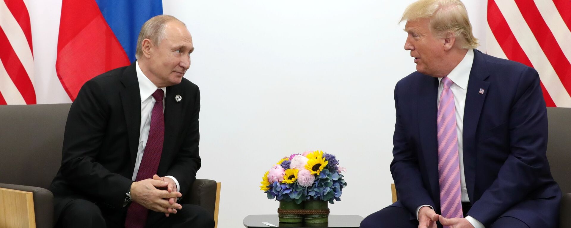 Predsednik Rusije Vladimir Putin i predsednik SAD Donald Tramp - Sputnik Srbija, 1920, 05.06.2025