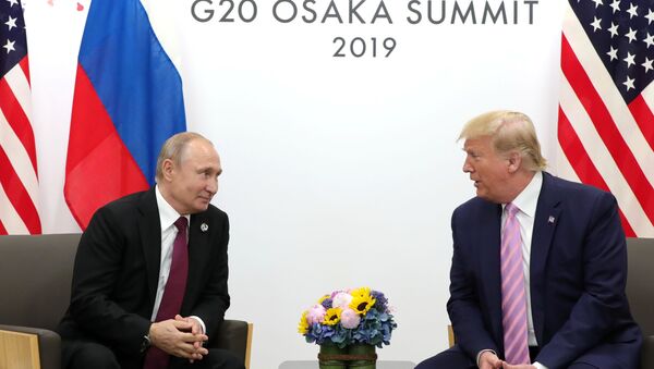 Predsednik Rusije Vladimir Putin i predsednik SAD Donald Tramp - Sputnik Srbija
