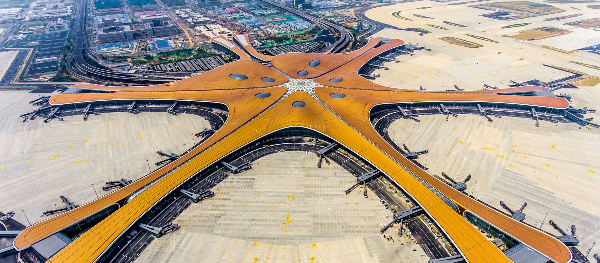 Терминал међународног кинеског аеродрома Дасинг у Пекингу - Sputnik Србија, 1920, 30.06.2019