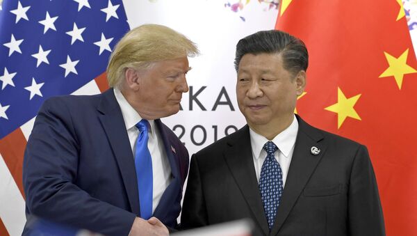 Амерички председник Доналд Трамп са кинеским лидером Си Ђинпингом - Sputnik Србија