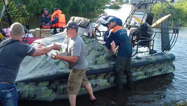 Situacija u zoni poplava u Irkutskoj oblasti  - Sputnik Srbija