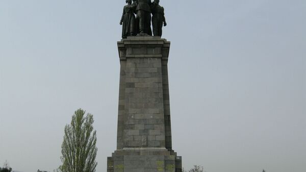 Споменик совјетској армији у бугарској Софији - Sputnik Србија