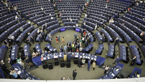 Članovi Evropskog parlamenta tokom glasanja za predsednika   - Sputnik Srbija