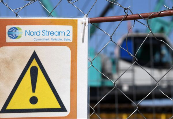 Poljska radi na svoju štetu ofanzivom protiv „Severnog toka 2“  - Sputnik Srbija