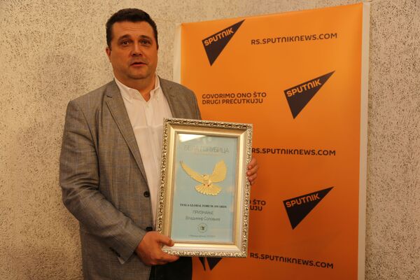 Русија зна да се само једна држава у Европи противи санкцијама тој држави (видео) Русија зна да се само једна држава у Европи противи санкцијама тој држави (видео) - Sputnik Србија