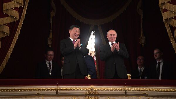Predsednik Kine Si Đinping i predsednik Rusije Vladimir Putin  - Sputnik Srbija