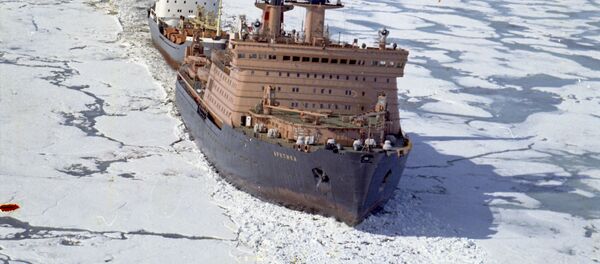 Ruski atomski ledolomac na Severnom morskom putu - Sputnik Srbija