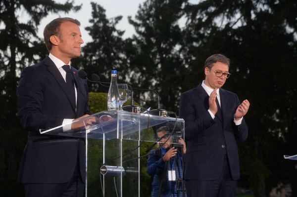Zajednička izjava koju su usvojili Vučić i Makron - Sputnik Srbija