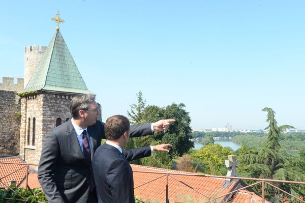 Zajednička izjava koju su usvojili Vučić i Makron - Sputnik Srbija