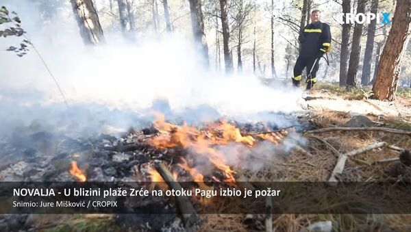 Пожар на Пагу - Sputnik Србија