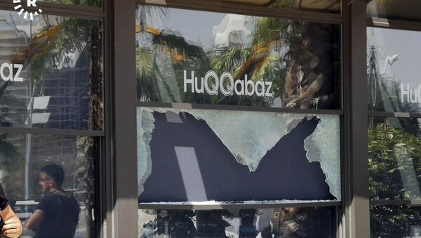 Полупана стакла на ресторану Хукабаз у којем су убијена тројица турских дипломата - Sputnik Србија