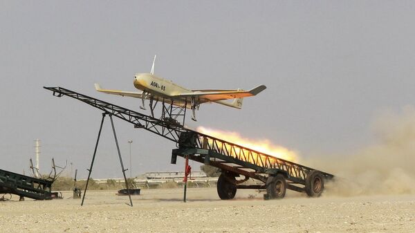 Лансирање иранског дрона на војним вежбама на југу Ирана - Sputnik Србија