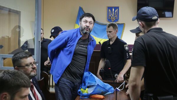 Urednik portala RIA Novosti Ukrajina Kiril Višinski na zasedanju suda u Kijevu - Sputnik Srbija
