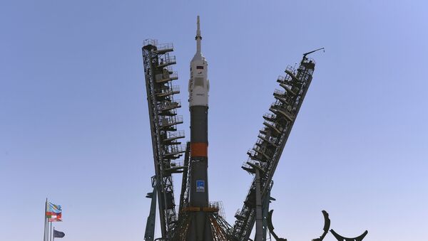 Raketa-nosač Sojuz FG na kosmodromu Bajkonur  - Sputnik Srbija