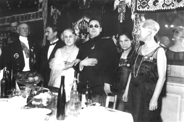 Ексклузивно сећање унуке Милунке Савић: Ћутала је о ранама, Србија је ћутала о њој (видео)  - Sputnik Србија