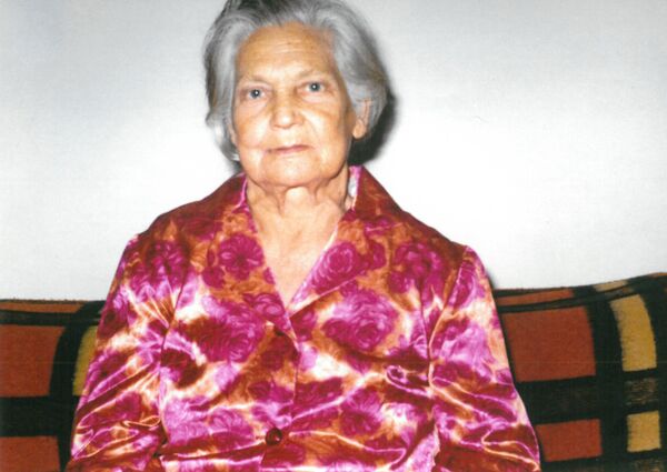 Ексклузивно сећање унуке Милунке Савић: Ћутала је о ранама, Србија је ћутала о њој (видео)  - Sputnik Србија