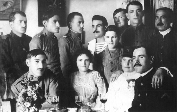 Ексклузивно сећање унуке Милунке Савић: Ћутала је о ранама, Србија је ћутала о њој (видео)  - Sputnik Србија