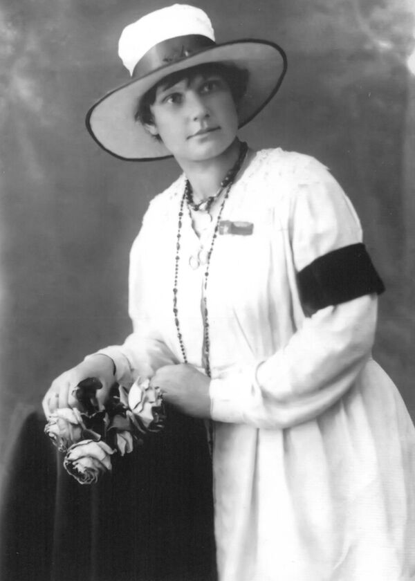 Ексклузивно сећање унуке Милунке Савић: Ћутала је о ранама, Србија је ћутала о њој (видео)  - Sputnik Србија