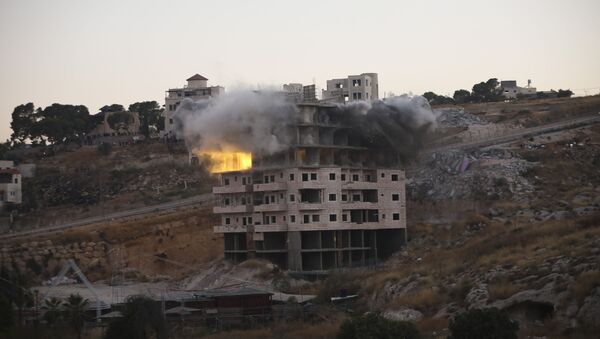 Израелске снаге руше палестинско насеље Сур Бахер у Источном Јерусалиму - Sputnik Србија