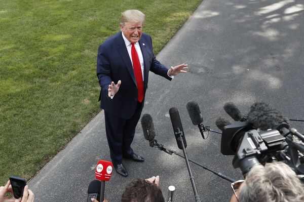 Дачић ексклузивно за Спутњик: Српска дијаспора да пошаље поруку Трампу Дачић ексклузивно за Спутњик: Српска дијаспора да пошаље поруку Трампу - Sputnik Србија