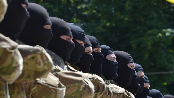 Припадници украјинског батаљона Азов полажу заклетву  - Sputnik Србија