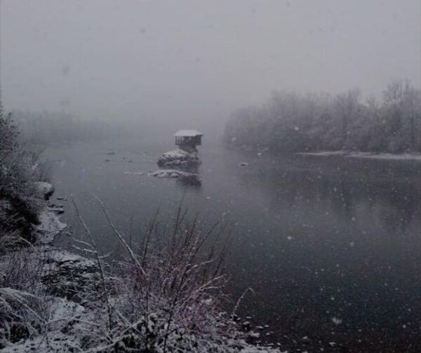 Светски рат за Кинезе са фотоапаратима, Србија највише отвара капије на Балкану Светски рат за Кинезе са фотоапаратима, Србија највише отвара капије на Балкану - Sputnik Србија