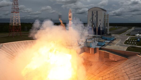 Lansiranje rakete-nosača Sojuz  - Sputnik Srbija