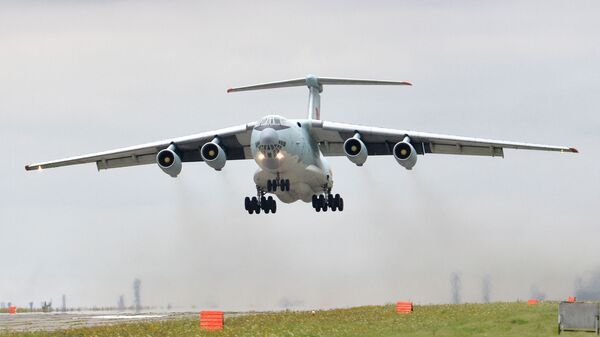 Transportni vojni avion Il-76  - Sputnik Srbija