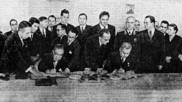 Potpisivanje zajedničke deklaracije Sovjetskog Saveza i Japana 1956. godine - Sputnik Srbija