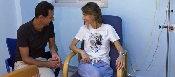 Председник Сирије Башар Асад са супругом Асмом у болници - Sputnik Србија