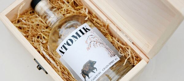 Atomik votka - Sputnik Srbija