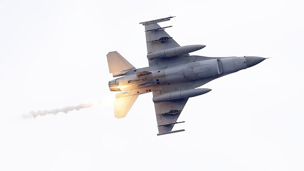 F-16 - Sputnik Srbija